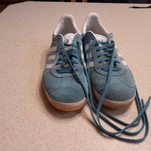 Adidas Men's Gazelle Suede sneakers 8 Clear Sky